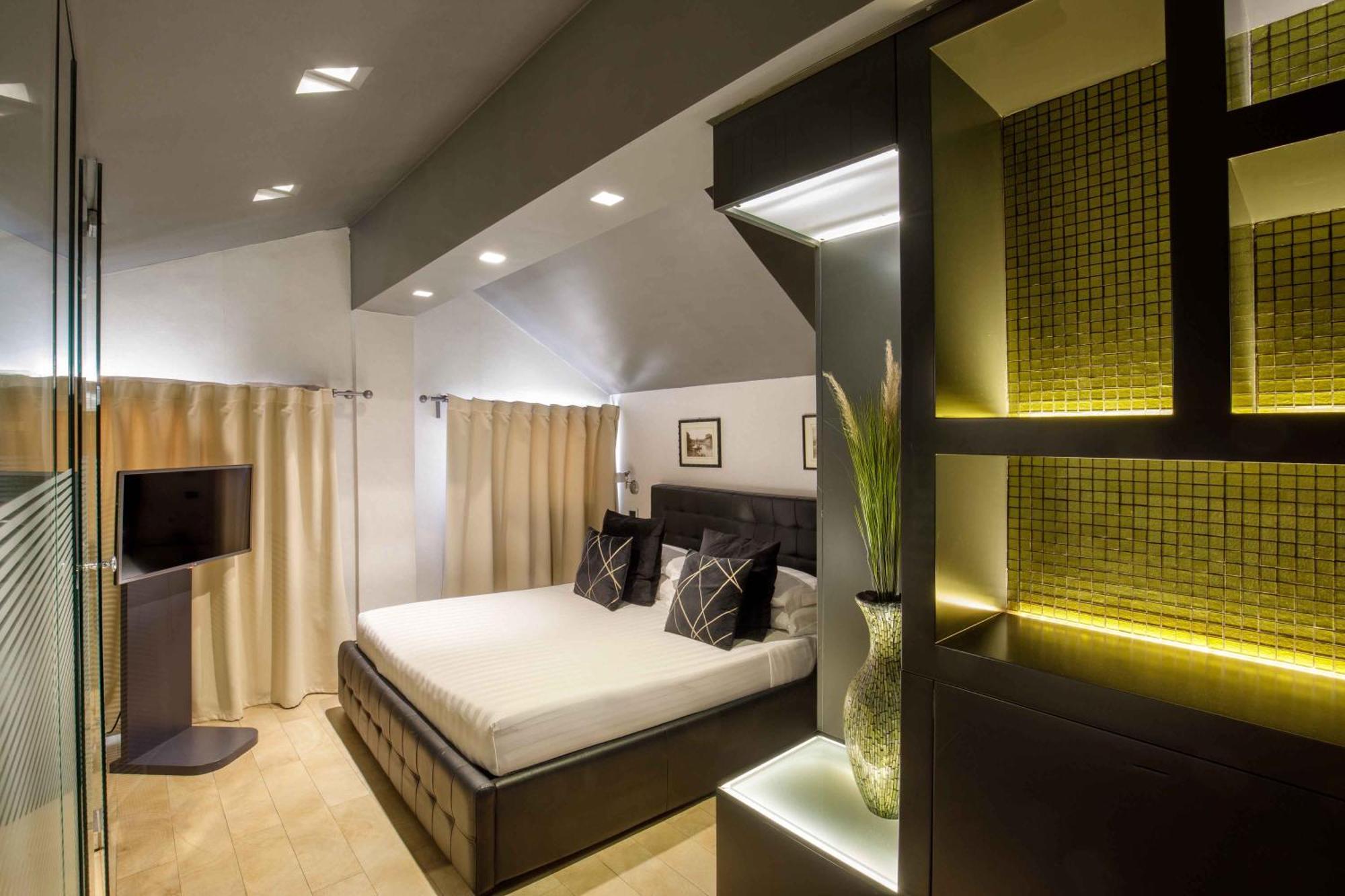 Hotel Condotti Boutique 4*